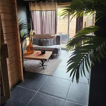 Panzió Beauty Spa Loveroom *